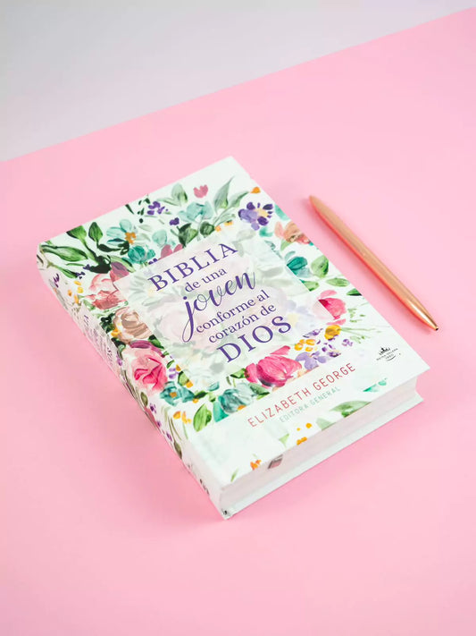 Biblia De Una Joven Conforme Al Corazón De Dios